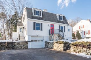 12 Bay State Rd, Natick, MA 01760