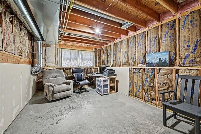 1301 W Concord Drive, Plattsburg, MO 64477