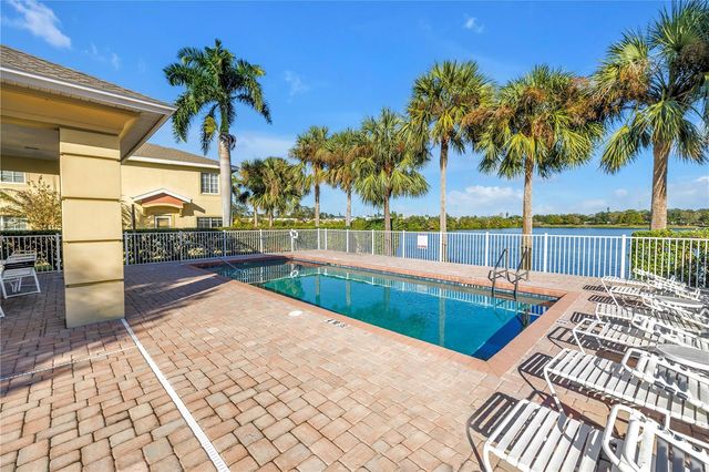 3511 45TH TERRACE W 107, Bradenton, FL 34210