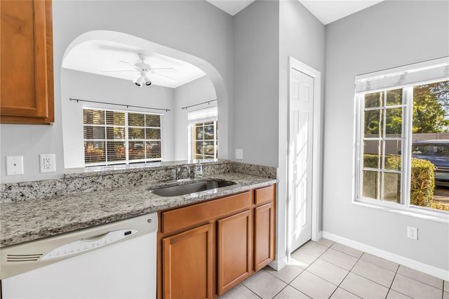 3511 45TH TERRACE W 107, Bradenton, FL 34210