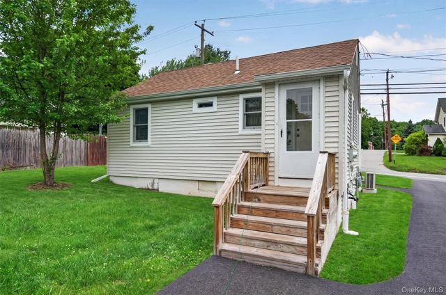 53 Scotchtown Avenue, Goshen, NY 10924