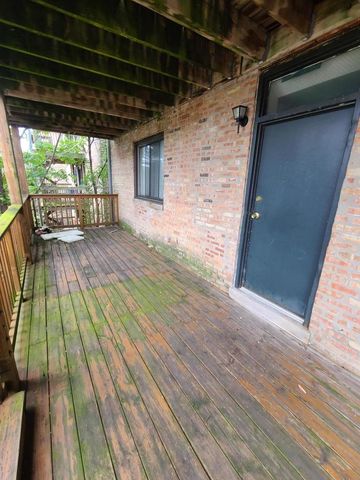 1748 E 73RD Place 2E, Chicago, IL 60649