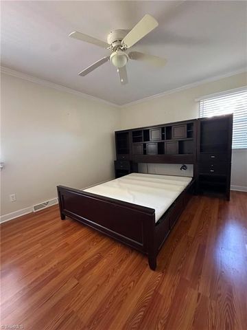 2308 Leeds Avenue, High Point, NC 27265