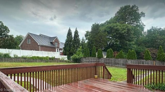 2308 Leeds Avenue, High Point, NC 27265