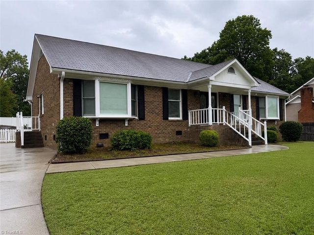 2308 Leeds Avenue, High Point, NC 27265