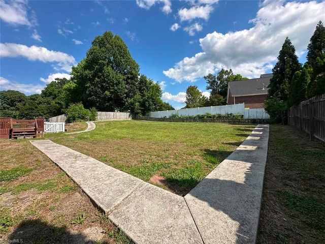 2308 Leeds Avenue, High Point, NC 27265