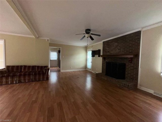 2308 Leeds Avenue, High Point, NC 27265