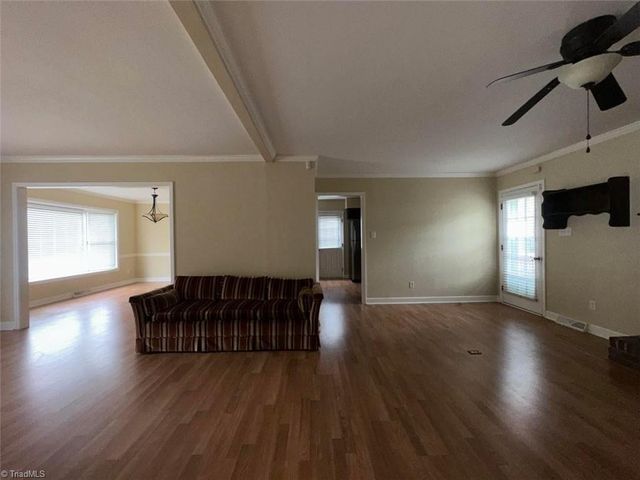 2308 Leeds Avenue, High Point, NC 27265