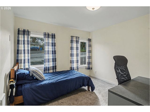 12905 Se OATFIELD Rd, Milwaukie, OR 97222