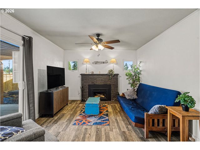 12905 Se OATFIELD Rd, Milwaukie, OR 97222