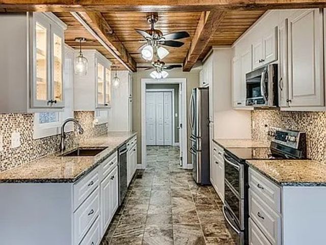 175 Dillon Rd, Baxter, TN 38544