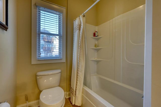 1405 Lakeside Rd., Hiawassee, GA 30546