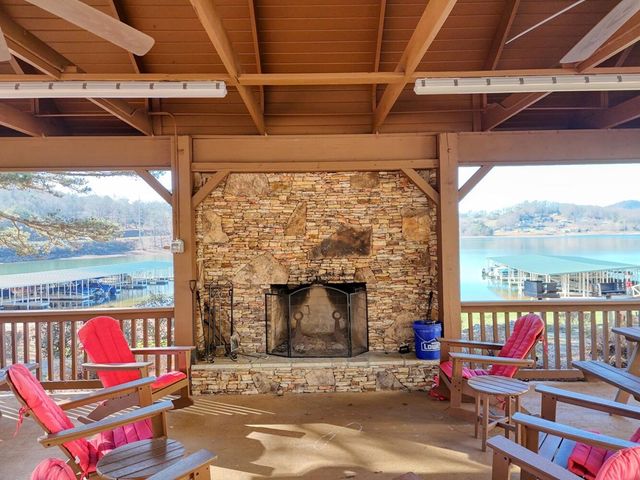 1405 Lakeside Rd., Hiawassee, GA 30546