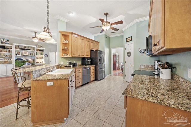 3656 Sawmill Cir, Pace, FL 32571