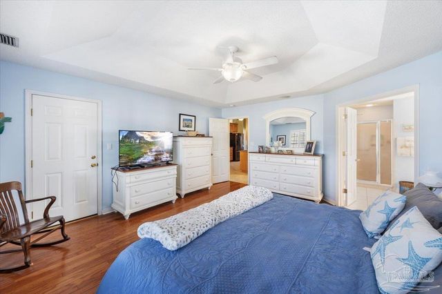 3656 Sawmill Cir, Pace, FL 32571