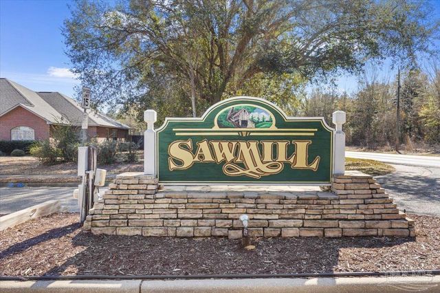 3656 Sawmill Cir, Pace, FL 32571