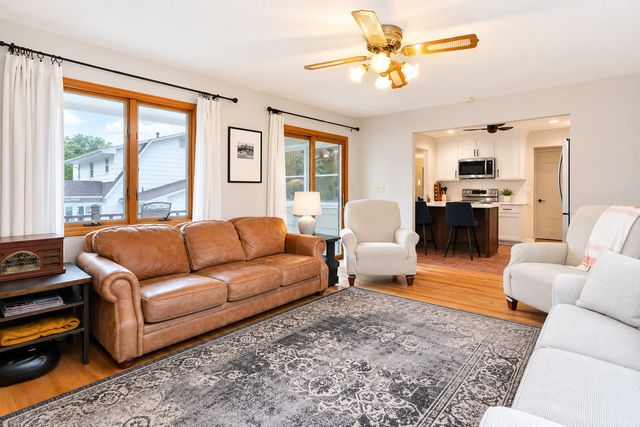 4513 67th Street, Urbandale, IA 50322