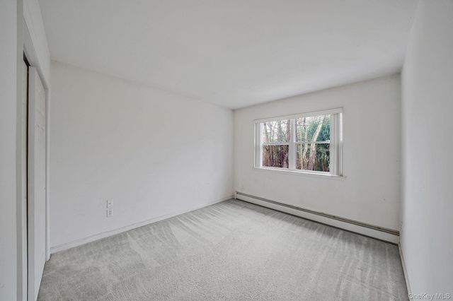 22 Wright Road, Manorville, NY 11949