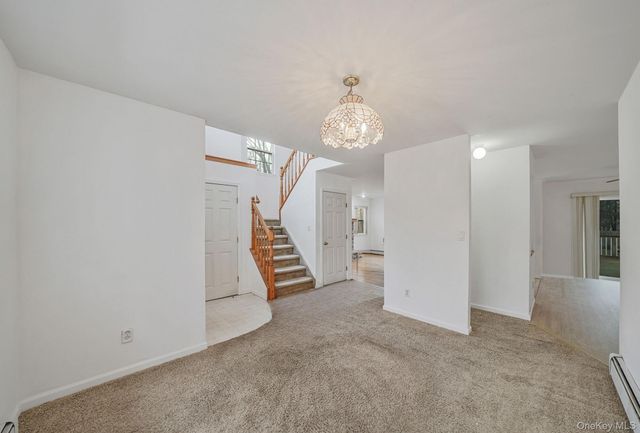 22 Wright Road, Manorville, NY 11949