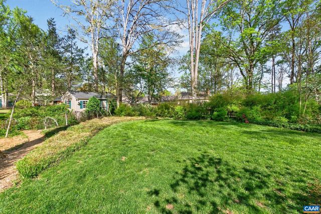 2409 KERRY LN, Charlottesville, VA 22901