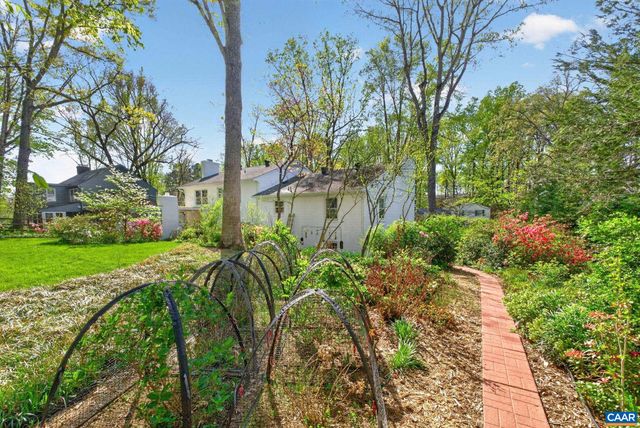2409 KERRY LN, Charlottesville, VA 22901