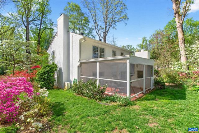 2409 KERRY LN, Charlottesville, VA 22901