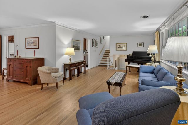 2409 KERRY LN, Charlottesville, VA 22901
