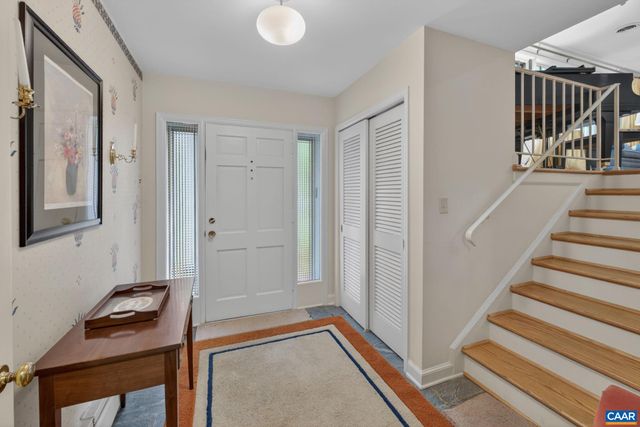 2409 KERRY LN, Charlottesville, VA 22901