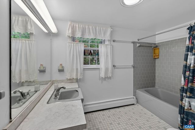 2409 KERRY LN, Charlottesville, VA 22901