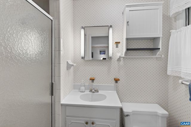 2409 KERRY LN, Charlottesville, VA 22901