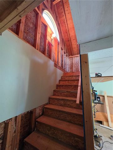 38 River Street, West Warwick, RI 02893