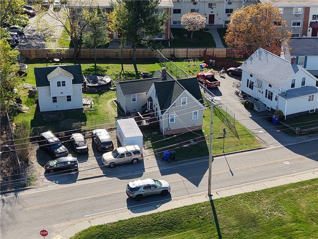 38 River Street, West Warwick, RI 02893