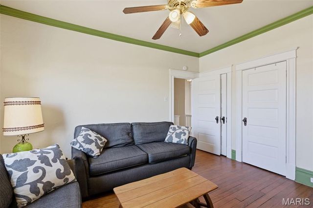 3974 Wyoming Street, St Louis, MO 63116