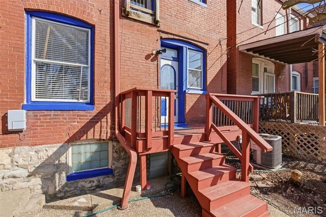 3974 Wyoming Street, St Louis, MO 63116