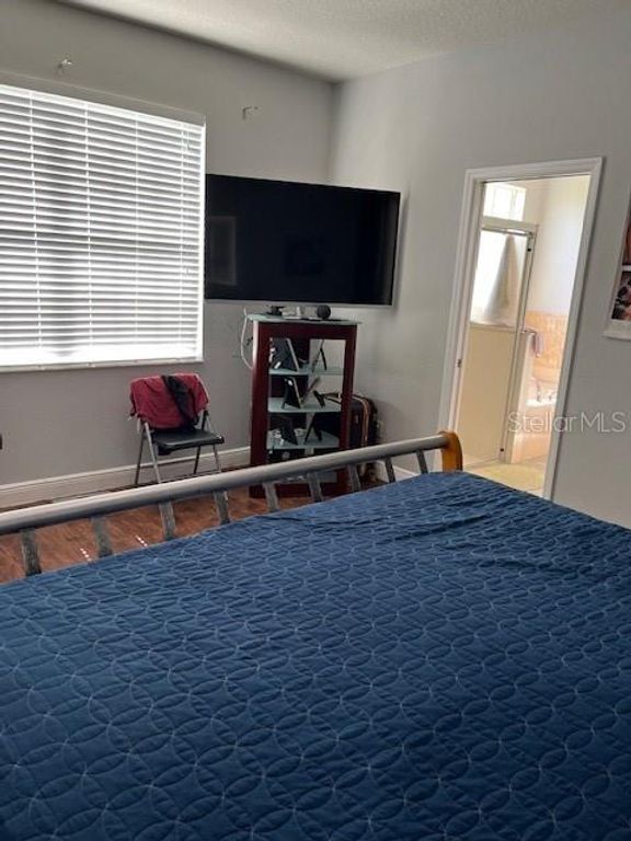 Image 20 of property listing at 9721 OLD PATINA WAY, Orlando, FL 32832