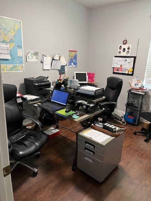 Image 25 of property listing at 9721 OLD PATINA WAY, Orlando, FL 32832