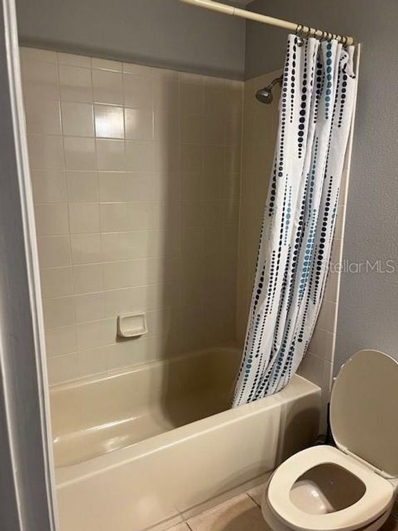 Image 27 of property listing at 9721 OLD PATINA WAY, Orlando, FL 32832