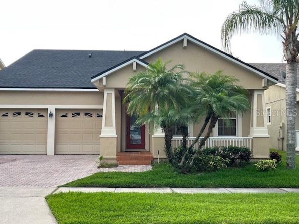 Image 6 of property listing at 9721 OLD PATINA WAY, Orlando, FL 32832