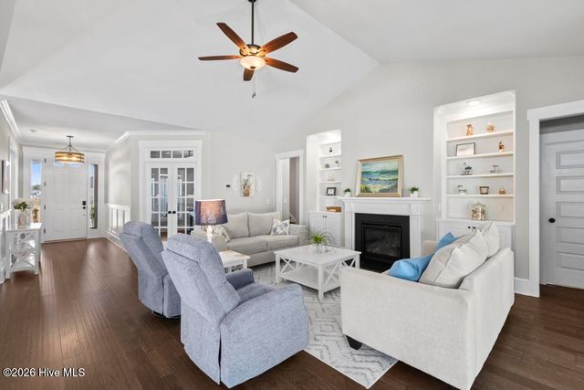 404 Summerhouse Drive, Holly Ridge, NC 28445