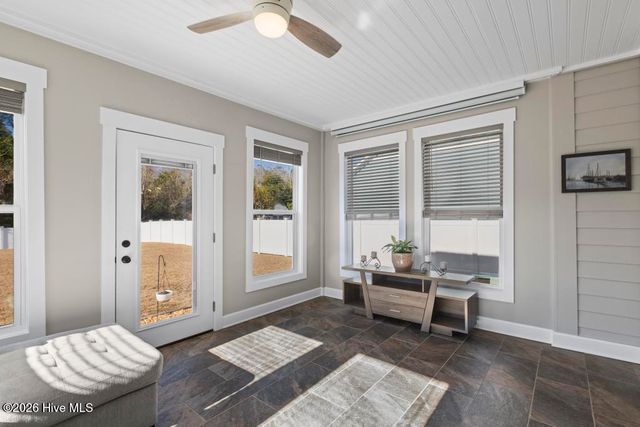 404 Summerhouse Drive, Holly Ridge, NC 28445