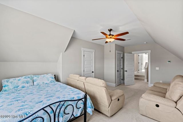 404 Summerhouse Drive, Holly Ridge, NC 28445