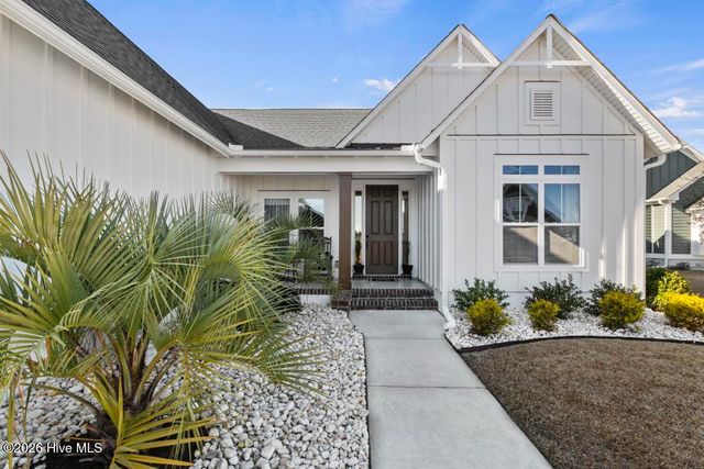 404 Summerhouse Drive, Holly Ridge, NC 28445