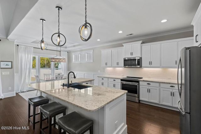 404 Summerhouse Drive, Holly Ridge, NC 28445