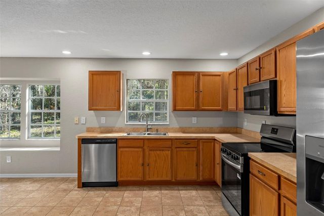 13388 GLORY LANE, Brooksville, FL 34614