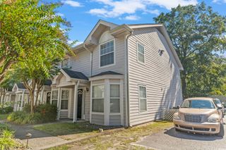 712 67th Ave N Apt 2A, Myrtle Beach, SC 29572