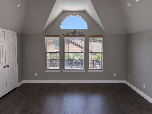 2360 Lake Forest Drive, Rockwall, TX 75087