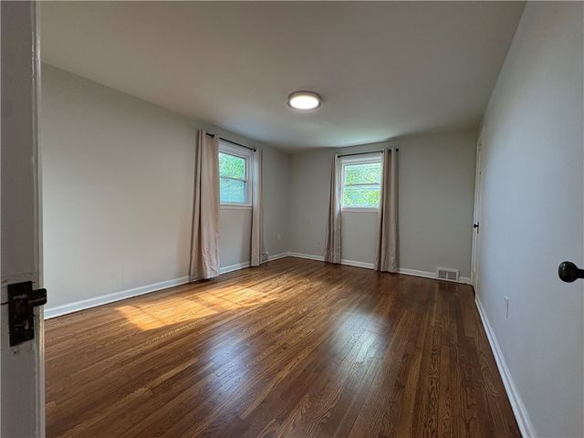 5357 Brownsville Rd, Baldwin Boro, PA 15236