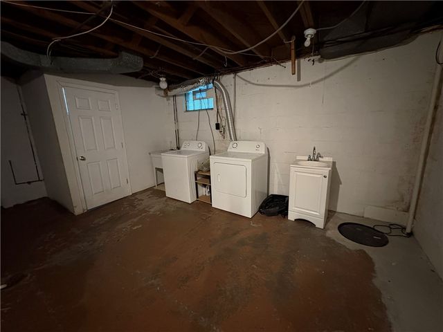 5357 Brownsville Rd, Baldwin Boro, PA 15236