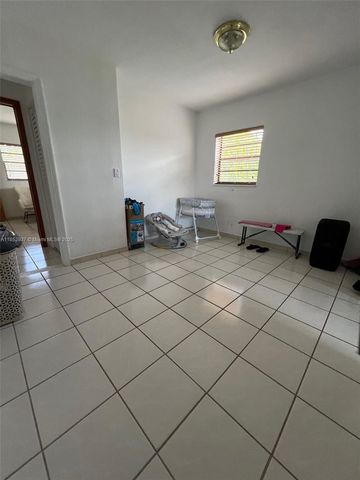 4902 SW 102nd Ave 0, Miami, FL 33165