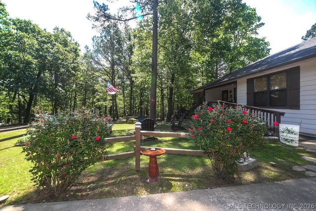 2548 Pine Tree Drive, Kansas, OK 74347